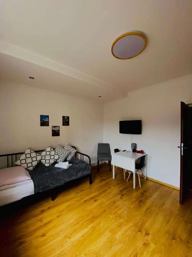 Cristal Apartament Krynica - Zdroj Buitenkant foto